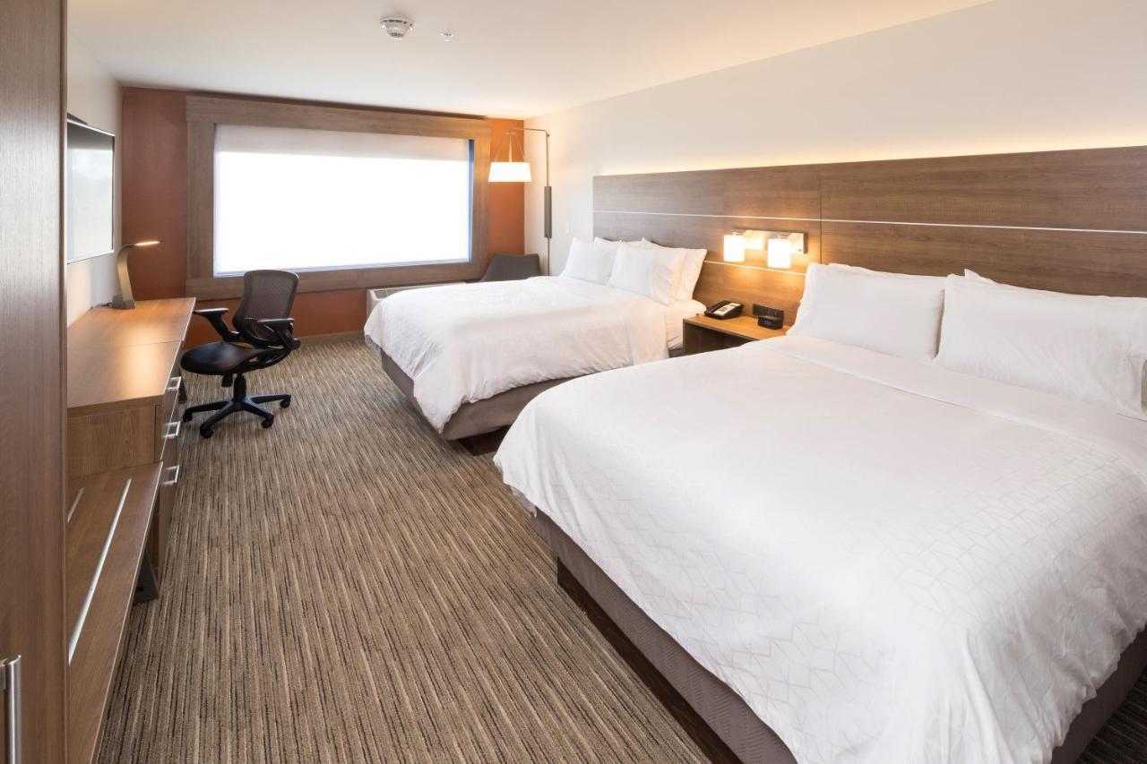 Holiday Inn Express & Suites Alpena - Downtown By Ihg Esterno foto